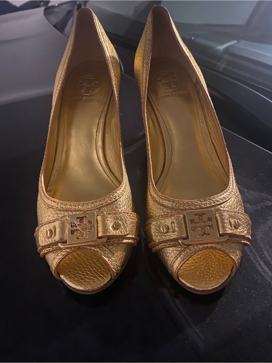 Tory Burch Shoes - Tory Burch Rose Gold Metallic Peep-Toe Wedges